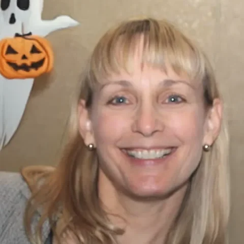 Beth Dovi