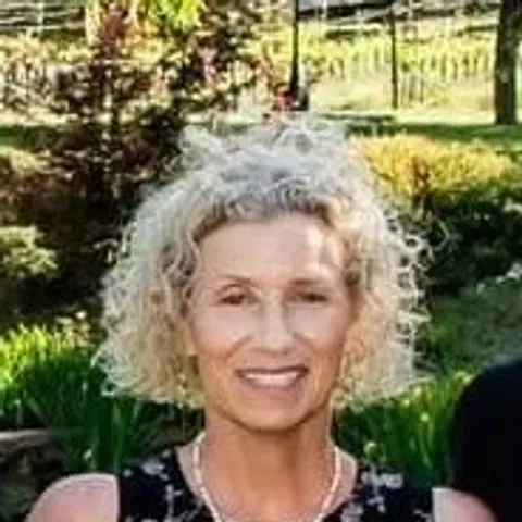 Laurie Wedra