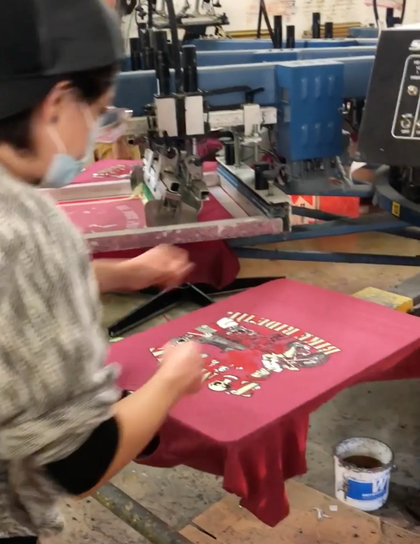 Ink Monkey Produces Glow-in-the-dark Zombie Ride Shirts: They’ve Been Busy (zom)Bees